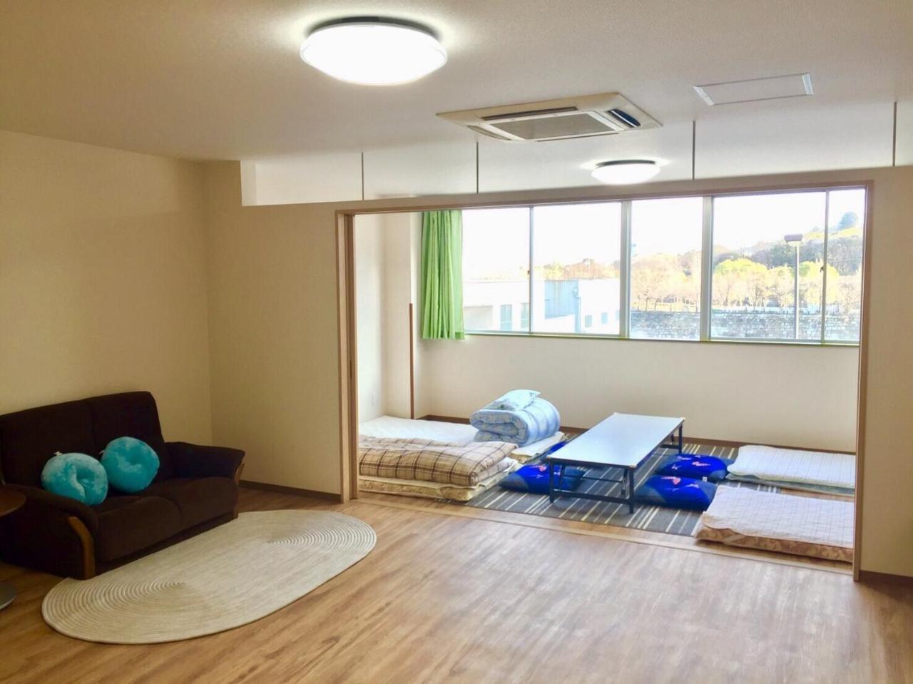 Mikawa House Osaka Castle Hotel Buitenkant foto